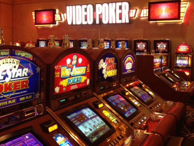 Kazino video pokeris