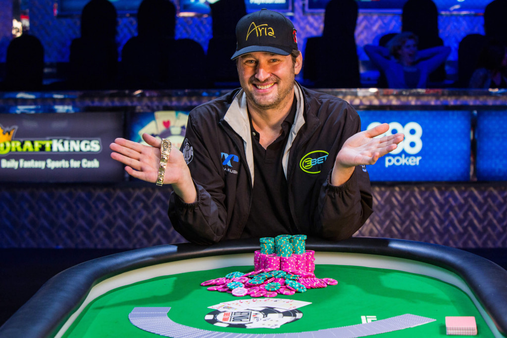Žaidėjo profilis: Phil Hellmuth – agresyviausias žaidėjas istorijoje?